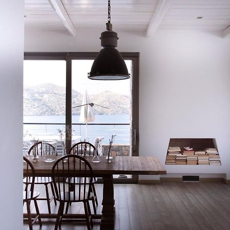 Villa Aiolos: Above The Sea, Within Agios Nikolaos Extérieur photo