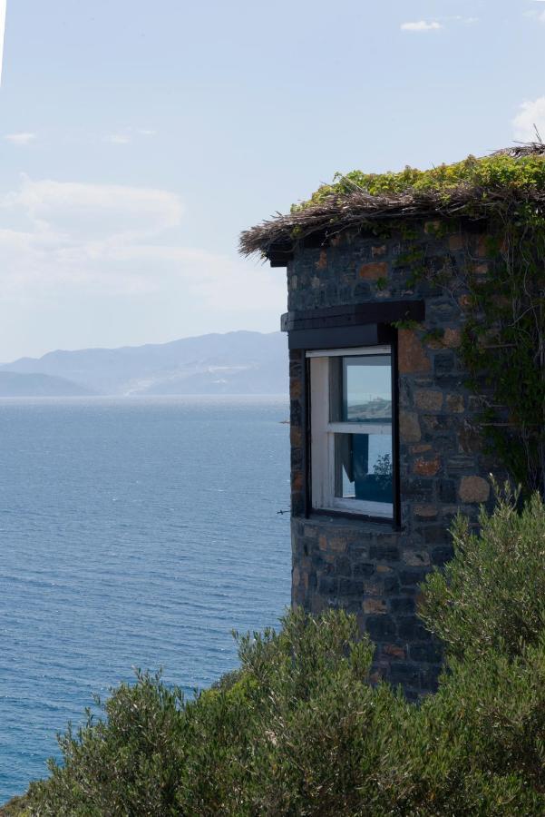 Villa Aiolos: Above The Sea, Within Agios Nikolaos Extérieur photo