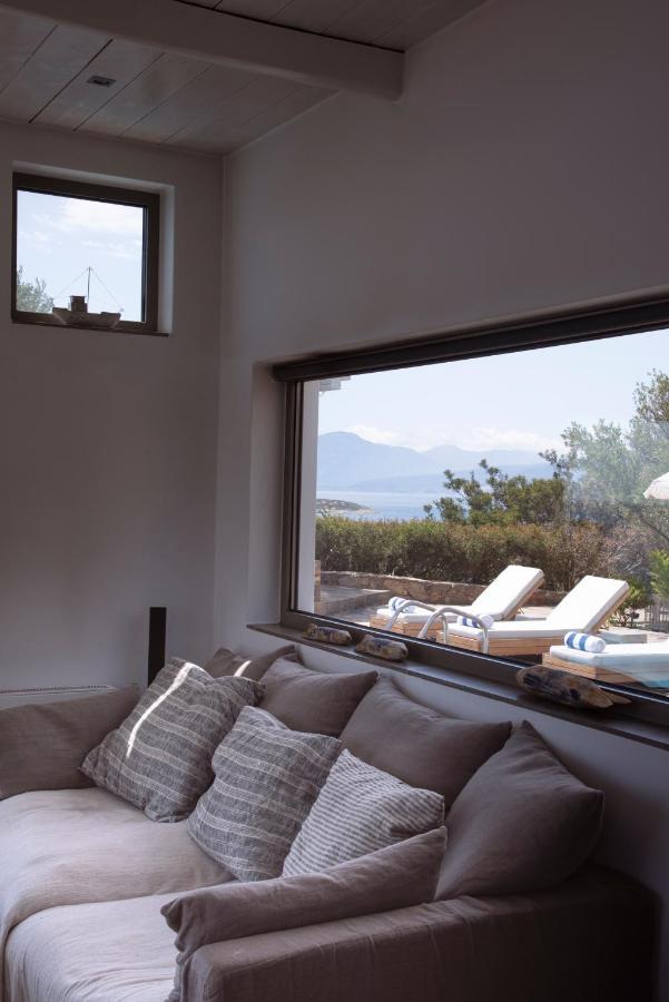 Villa Aiolos: Above The Sea, Within Agios Nikolaos Extérieur photo