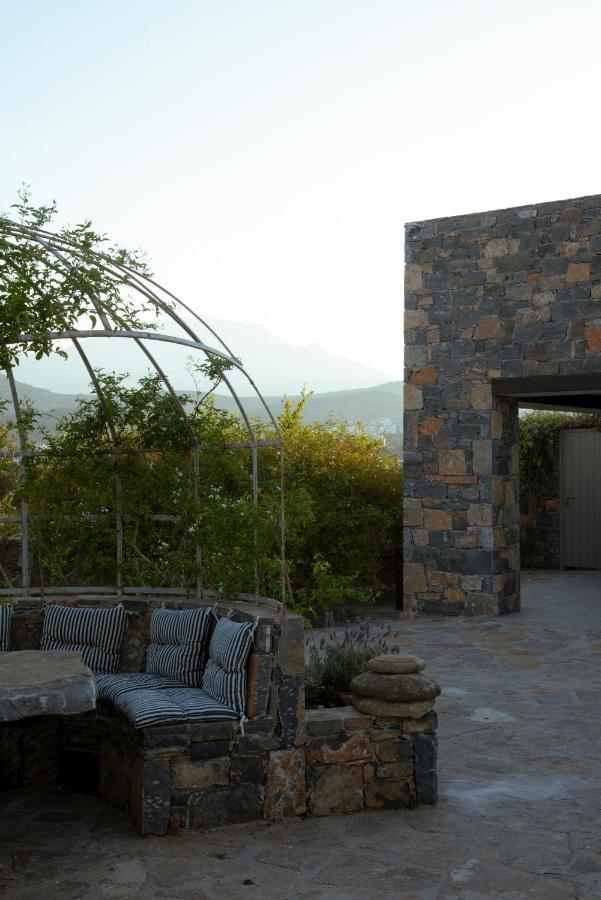 Villa Aiolos: Above The Sea, Within Agios Nikolaos Extérieur photo